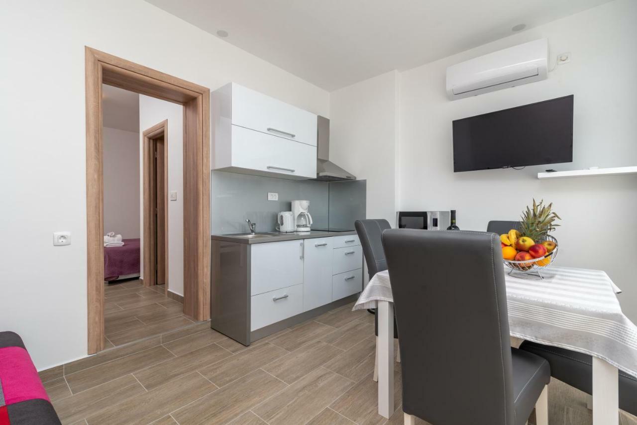 Apartman Niksi トロギール エクステリア 写真