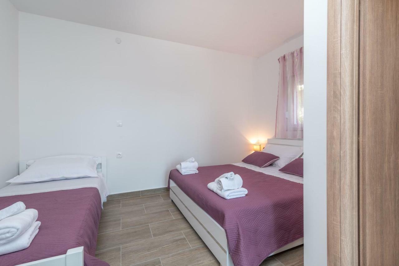 Apartman Niksi トロギール エクステリア 写真